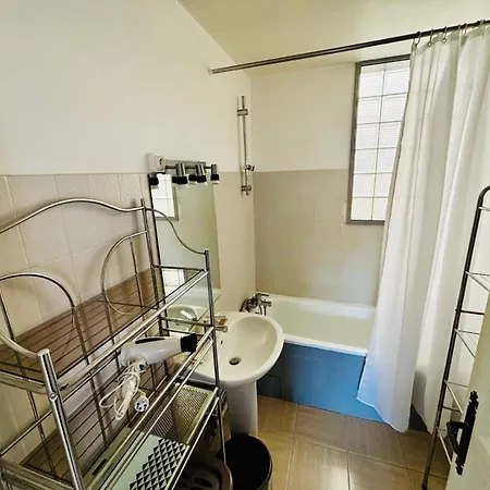 Virginie - Nature View, Balcony&air Conditioning - By Tgb Apartament